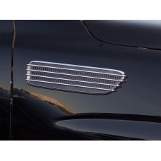 Идеальное решение для вашего BMW M3: Универсальные вентиляционные отверстия TFP 80027UFV, обеспечивающие оптимальную вентиляцию крыла с 1988 по 2018 год
