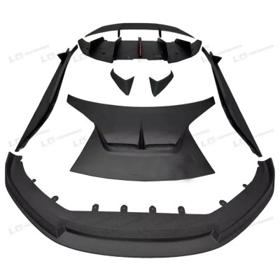 Комплект кузова Lotus Emira из углеродного волокна: уль