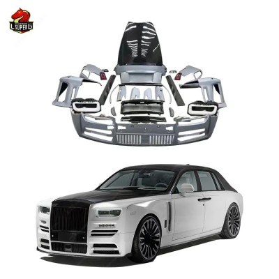 Комплект кузова Rolls-Royce Ghost из углеродного волокн