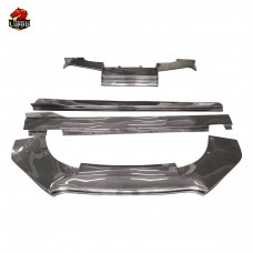 Набор Карбоновых Обвесов для Porsche Macan: Передний Спойлер и Задний Диффузор. Черный Карбон.