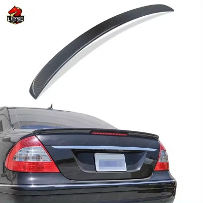 Спойлер AMG из углеродного волокна для Mercedes-Benz E-