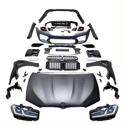 Комплект обвеса для BMW 5-й серии. Черный пластик. Апгр