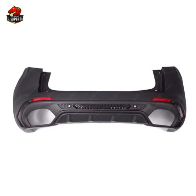 Задний бампер Alfa Romeo Stelvio Black Plastic