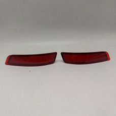 Светодиодный Отражатель Заднего Бампера Toyota Corolla Красного Цвета