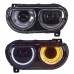 Передние фары Dodge Challenger с LED-указателями.