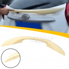 Профессиональный Спойлер из Углеродного Волокна для Toyota Yaris - Стильный Акцент Вашего Авто!
