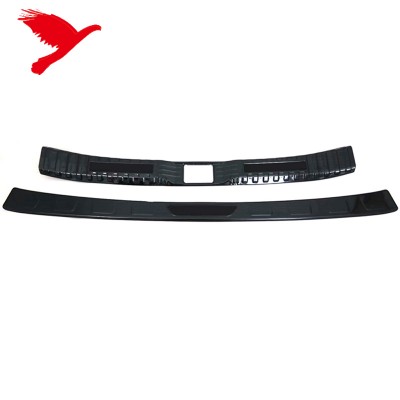 Накладка для Заднего Багажника Toyota Rav 4 из Нержавеющей Стали, Черная