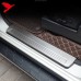 Серебряный чехол на порог Mitsubishi Pajero - защита и 