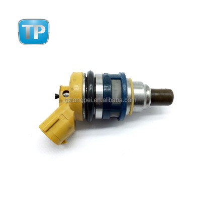 Форсунка топливного инжектора 0R15-6X24D OEM #16611-AA2