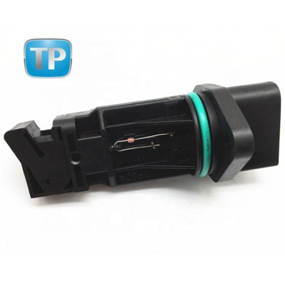 Автомобильный датчик массового расхода воздуха двигател