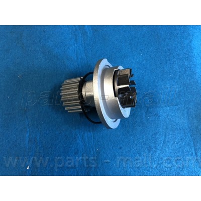 Насос водяной LYNXauto CW0028