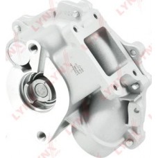 Насос водяной LYNXauto CW0137