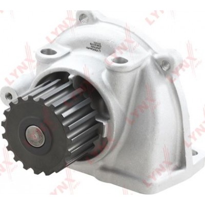 Насос водяной LYNXauto CW0176