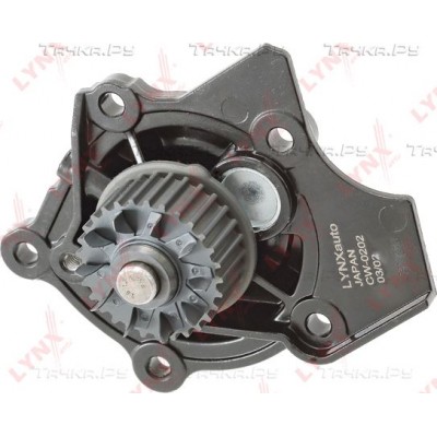 Насос водяной LYNXauto CW0202
