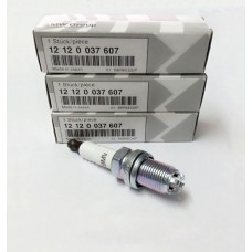 Свеча зажигания BKR6EKUB (Nikel) Master KiT 77SP011