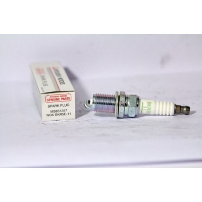 Свеча зажигания Mitsubishi MS851357