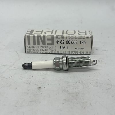 Свеча зажигания ( 8200662185 ) Renault 224018760R