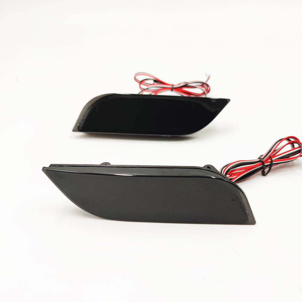 Фонарь Заднего Бампера Subaru Impreza Xv Wrx Levorg Красный Led (Дымовая крышка)