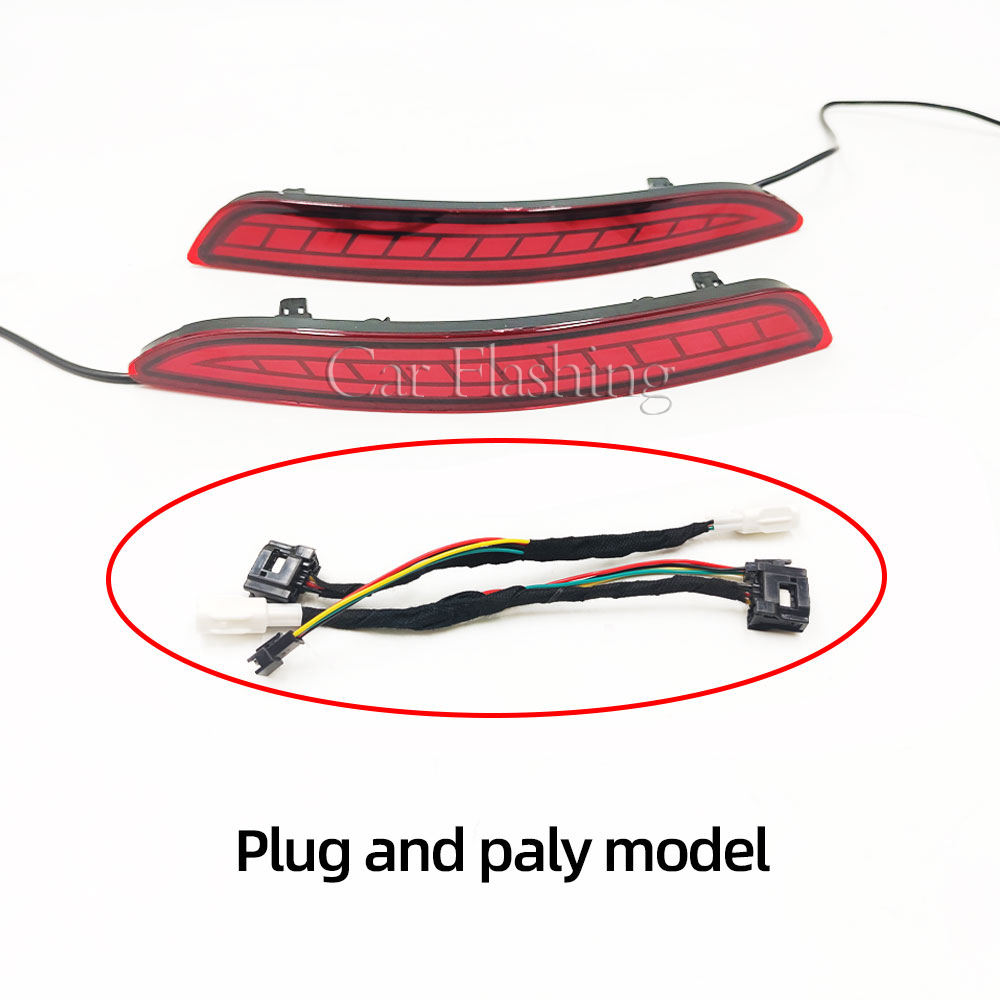 Задний Отражатель и Стоп-сигнал Mazda 3 Axela, Красный Светодиодный. (Подключи и играй)