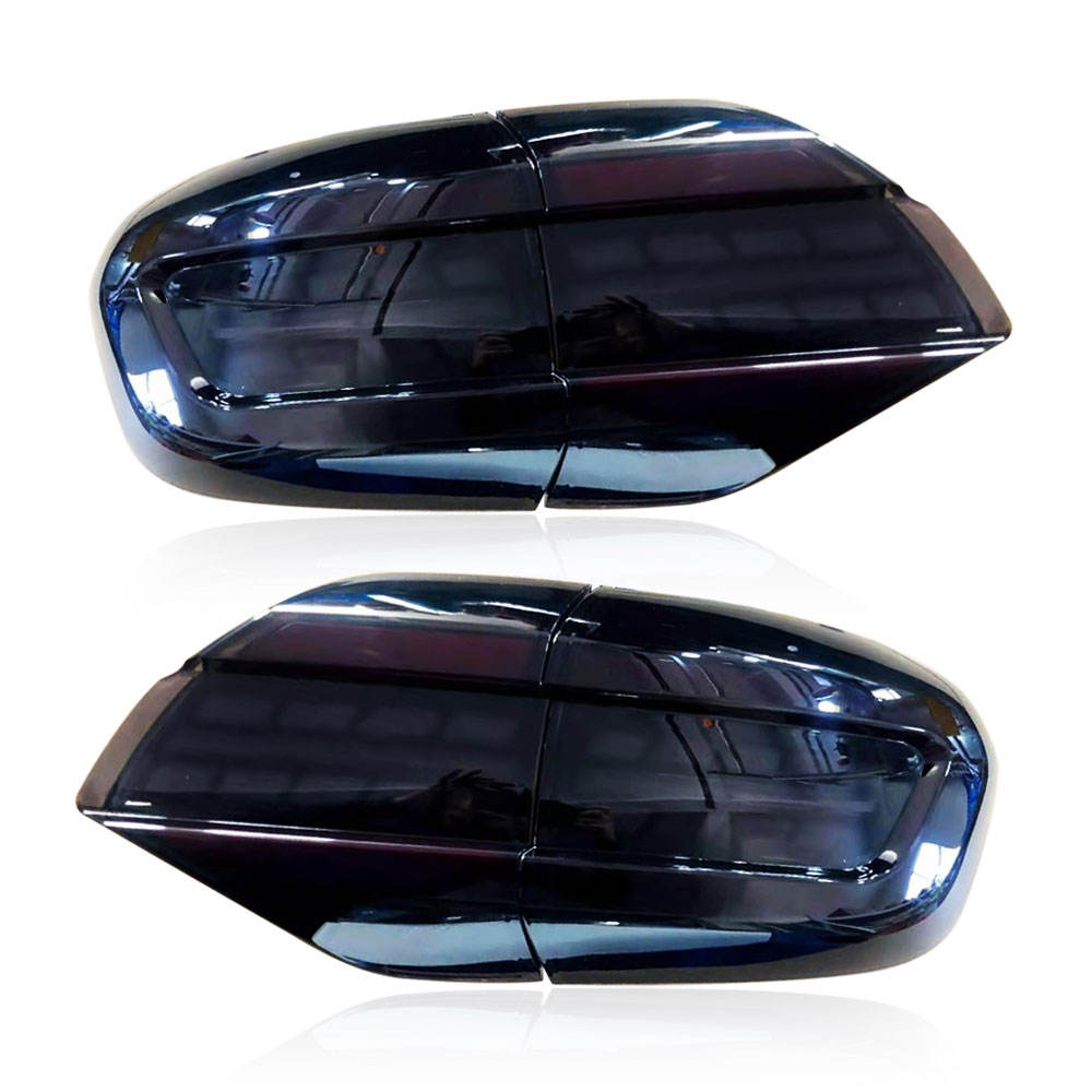 Задний Фонарь Ford Everest Красный Светодиодный (Крышка дыма)