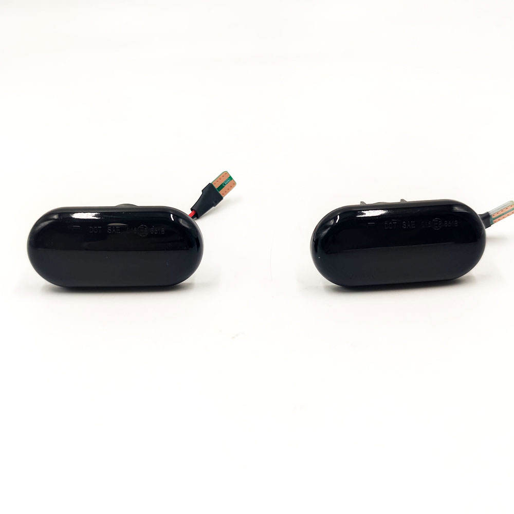 Светодиодные Поворотники и Габаритные Огни для Nissan Renault Opel - Абс-пластик + Светодиодная Лампа (Крышка дыма динамического сигнала)