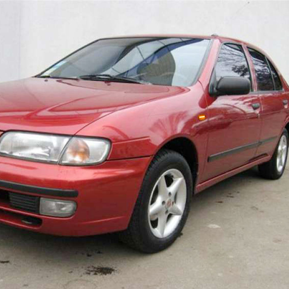 Светодиодный указатель поворота Nissan Maxima 2000-2005, Almera 2000-2006, ABS-пластик