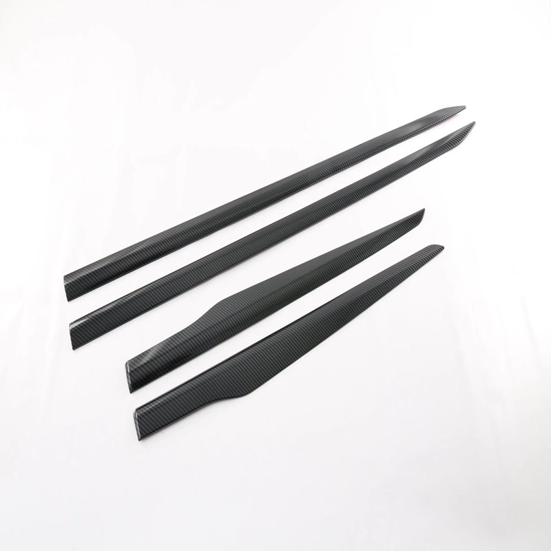 Боковая накладка для Kia Sportage NQ5 2021, серебристо-черная, из ABS пластика
